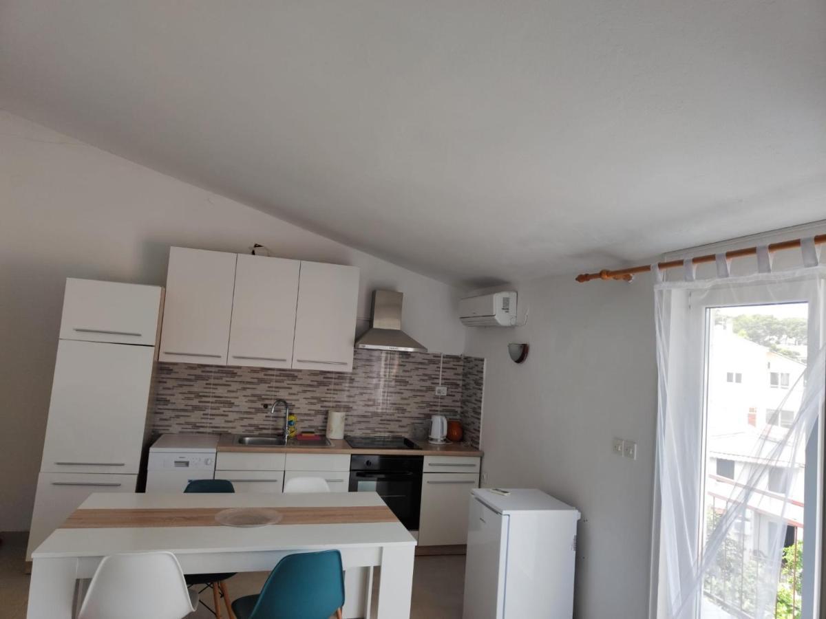 Apartments Radic Rogoznica  Exterior photo